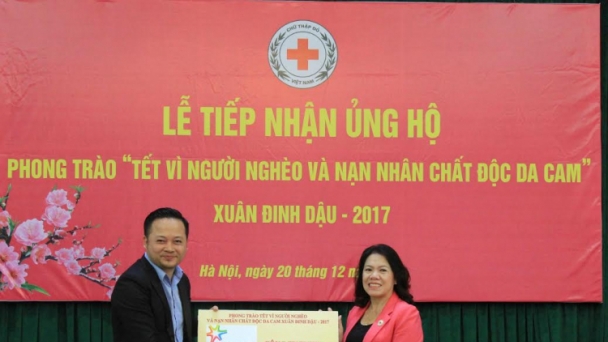 FrieslandCampina Việt Nam ủng hộ người nghèo và nạn nhân chất độc da cam